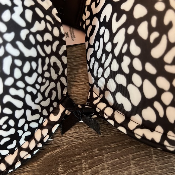 Victoria’s Secret bra - Picture 4 of 4